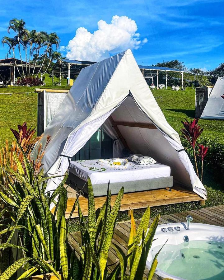 Aw Guatape Glamping Resort Dış mekan fotoğraf