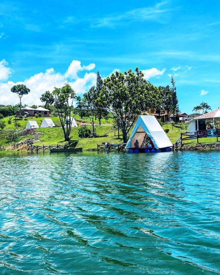 Aw Guatape Glamping Resort Dış mekan fotoğraf